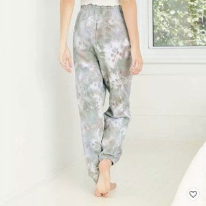 🌈 NWT Wild Fable Women Tie-Dye Jogger Sweats M 🌈